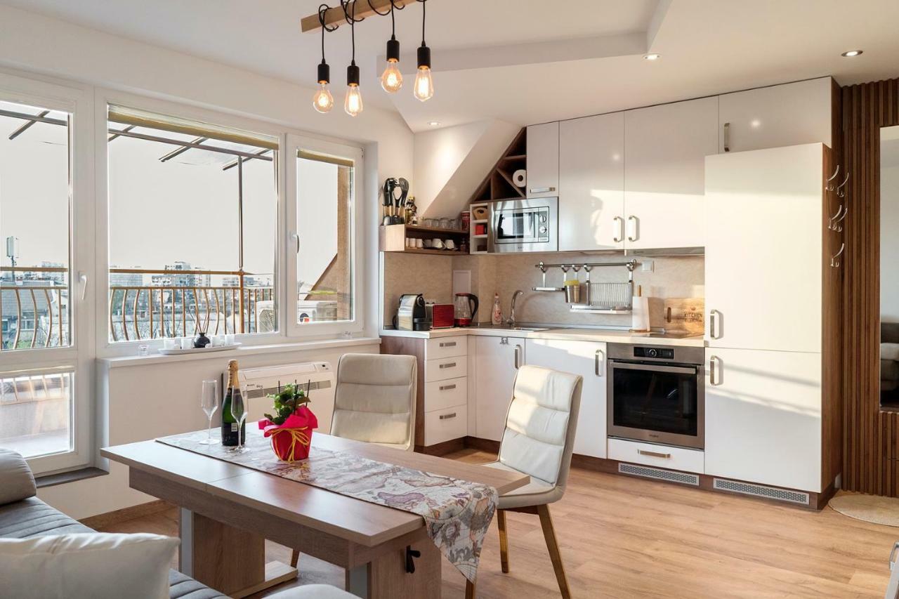 Center Apartment With Amazing View Sofia Exterior foto